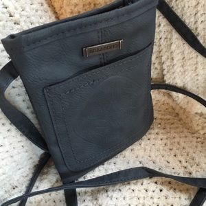 Billabong cross body