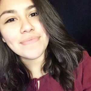 Meet your Posher, Vanessa