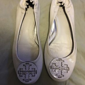 White Tory Burch flats