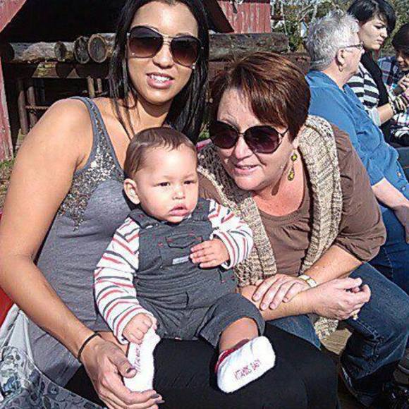 Meet your Posher, Sharon