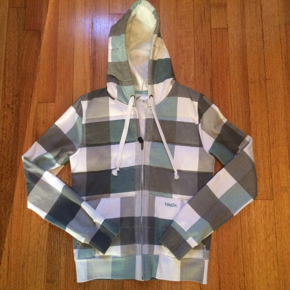 NWOT Matix plaid hoodie!