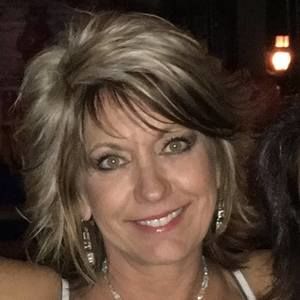 Meet your Posher, Carla