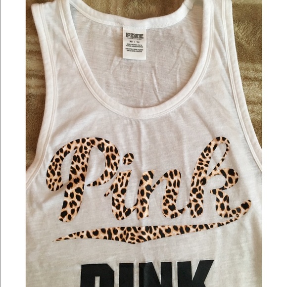 ❌SOLD❌   Muscle Tank. This is an XS & runs big. - Picture 2 of 2