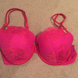 Victoria secret 38D