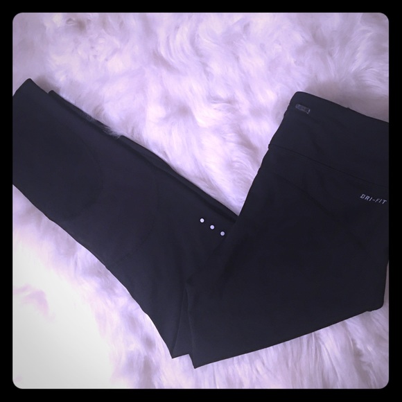 RARE Nike Mesh Cutout Crops Size Medium Black