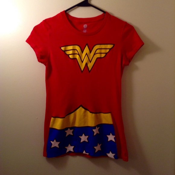 Wonder Woman Tee