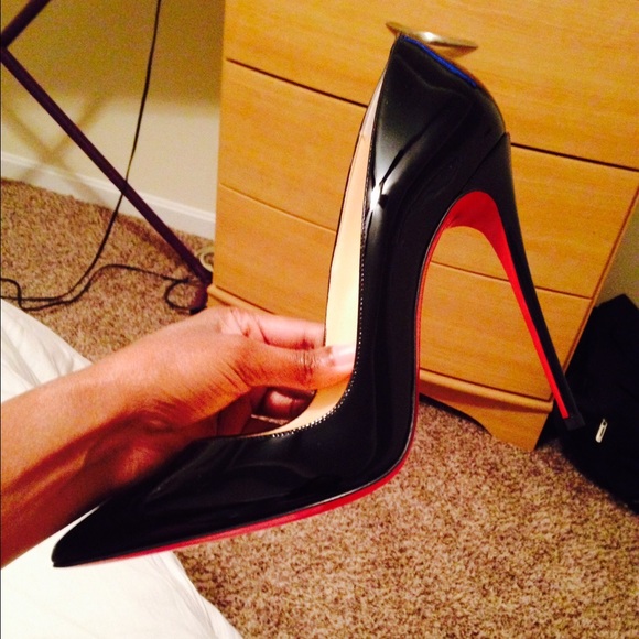 120mm Christian Louboutin So Kate's - Picture 2 of 2
