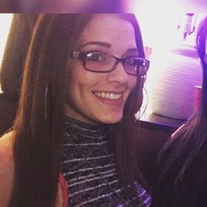 Meet your Posher, Jenna