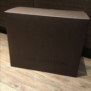 Louis Vuitton purse box in Fabulous CONDITION