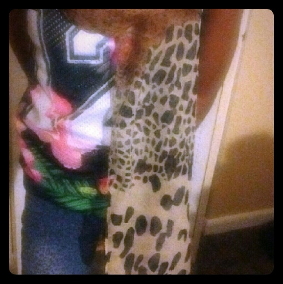Tiger Scarf