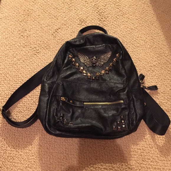 Skull leather backpack main image 2