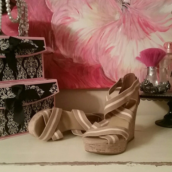 Wedge sandals