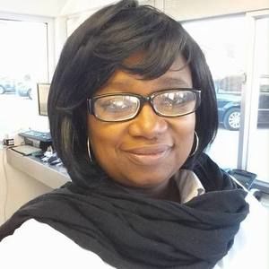 Meet your Posher, Mia