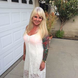 Meet your Posher, Dawn