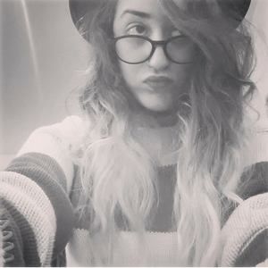 Meet your Posher, Allegra