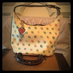 💞Pastel Signature Dooney & Bourke💞