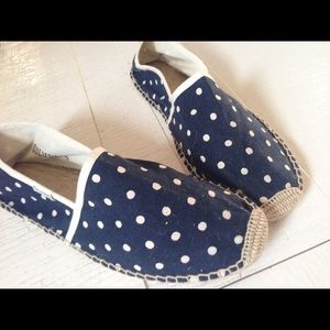 NEW Soludos - limited pattern blue polka dot