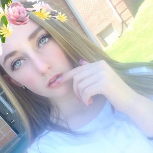 Meet your Posher, Haley