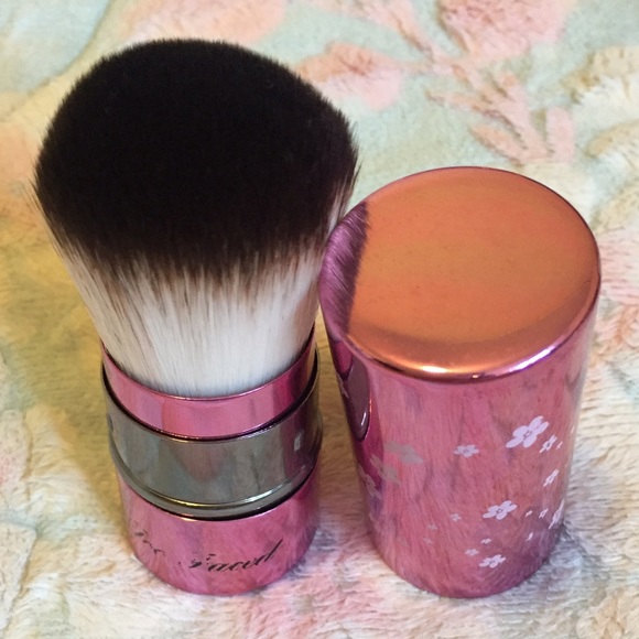 Too Faced makeup brush