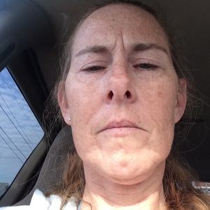 Meet your Posher, Pam