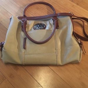 Michael kors large hand bag