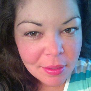 Meet your Posher, Lydia