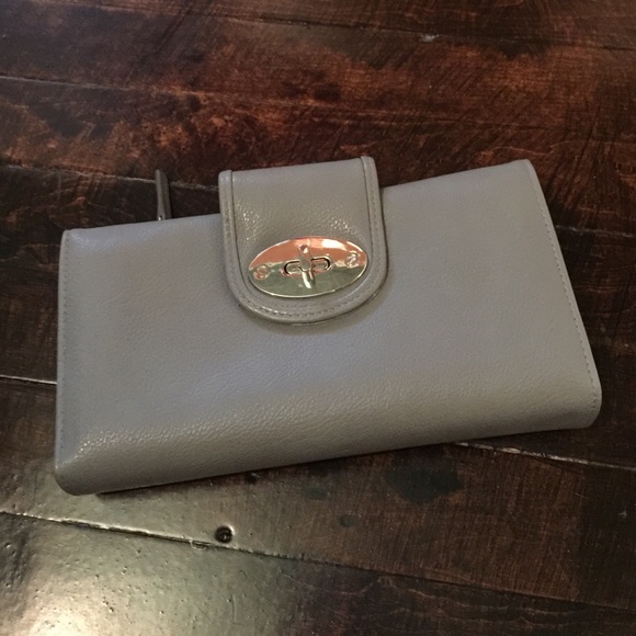 BUXTON WALLET