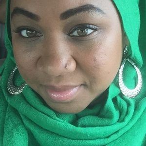 Meet your Posher, Haniyyah