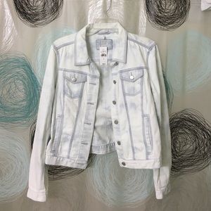 NWT Ann Taylor LOFT Light Denim Blue Jean Jacket💙