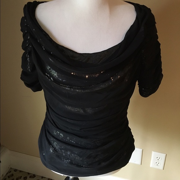 Tadashi Shoji Black Ruched 3/4 Sleeve Top sz 10