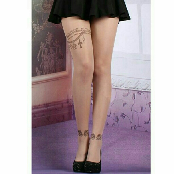 5 / $10 - Chains wings tattoo printed tights