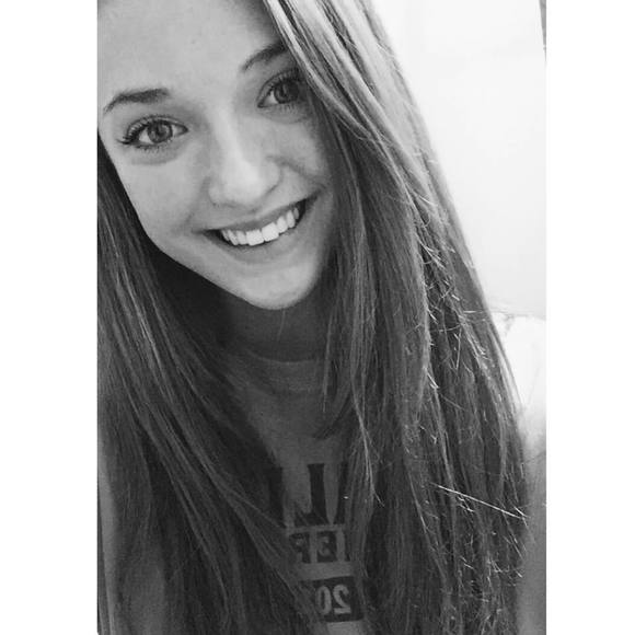 Meet your Posher, Sophie