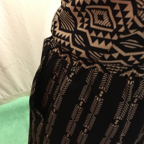 Romper - Picture 4 of 4