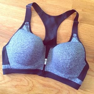 VSX front zip sports bra