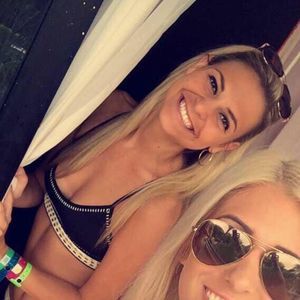 Meet your Posher, Carly