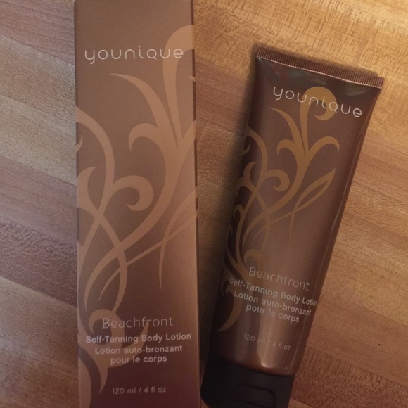 Younique Beachfront Self-Tanning Body Lotion