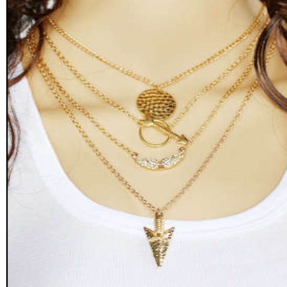 New 4 Piece Layered Necklace