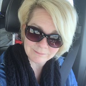 Meet your Posher, Wendi