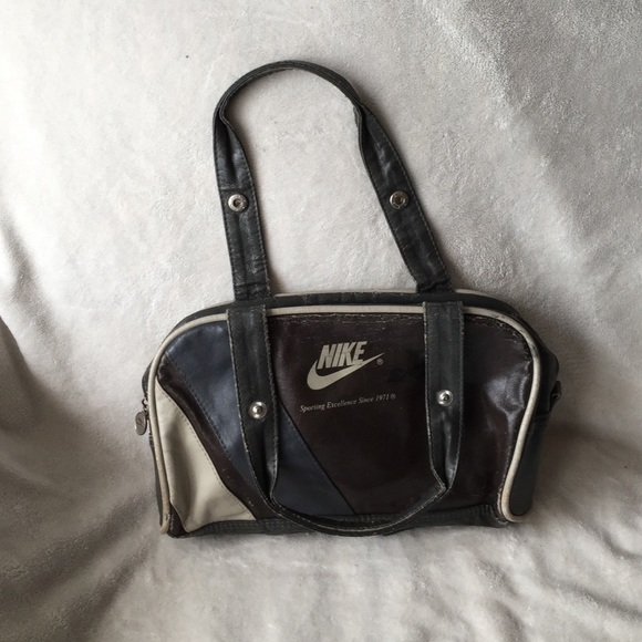 Vintage Nike bag