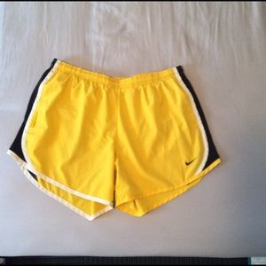 Nike Dri-Fit Livestrong Tempo Shorts
