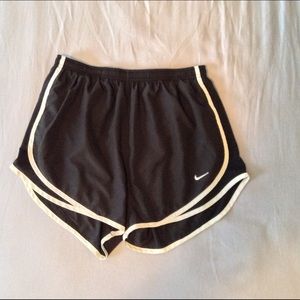 Nike Dri-Fit Tempo Shorts