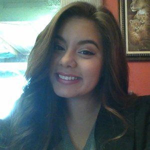 Meet your Posher, Alma