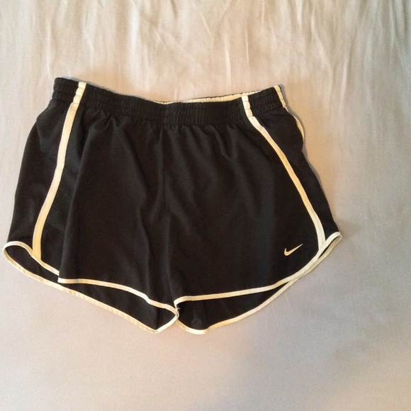 Nike Dri-Fit Tempo Shorts