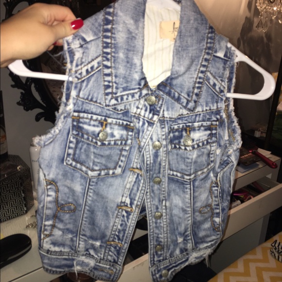 Jackets & Blazers - SOLD Distressed Jean Jacket