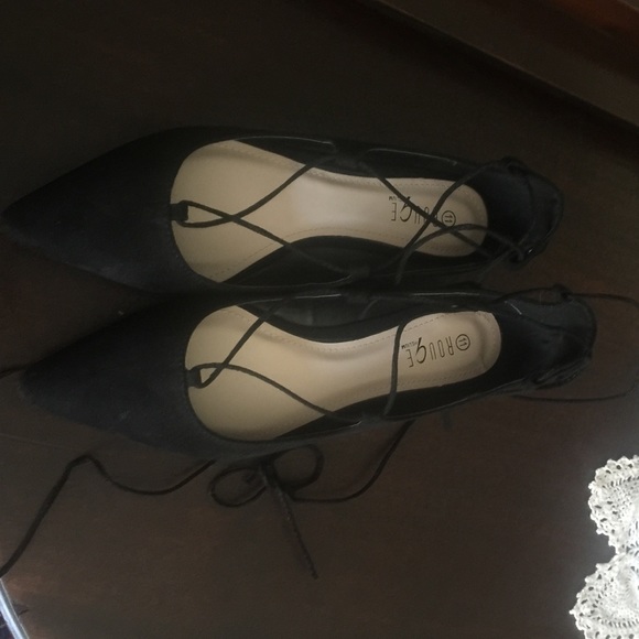 Brand New black lace up flats! Size 11