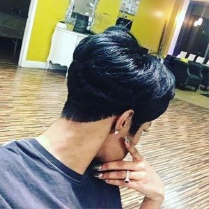 Meet your Posher, Danette