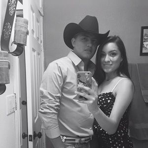 Meet your Posher, Crisol