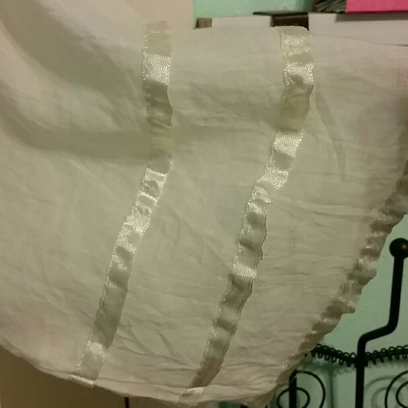 Top - Picture 3 of 4