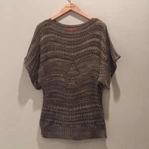Mocha light weight shirt sleeve sweater