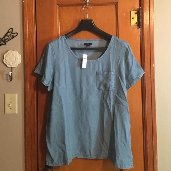 Light Denim Gap Shirt